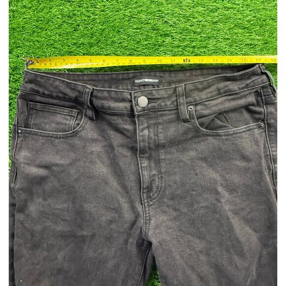 Fashion Nova Men Black Distressed Skinny Jeans Sz 36 Ripped Knee Zip Ankle - Picture 8 of 9